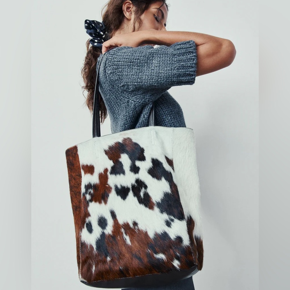 Cowhide Pattern Large Tote Bag